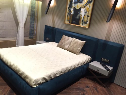 headboard 6